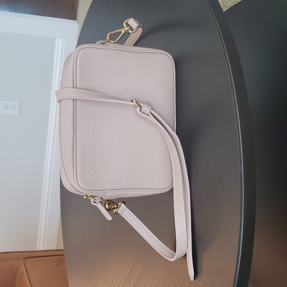 Quince Italian Leather Crossbody bag in dusty pink